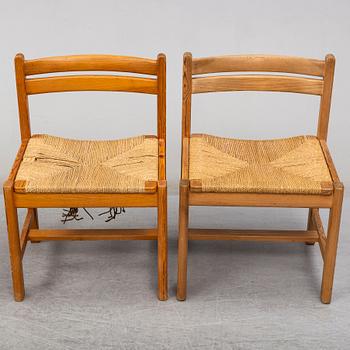 BØRGE MOGENSEN, a dinner table and 10 chairs, model Asserbo,   AB Karl Andersson & Söner.
