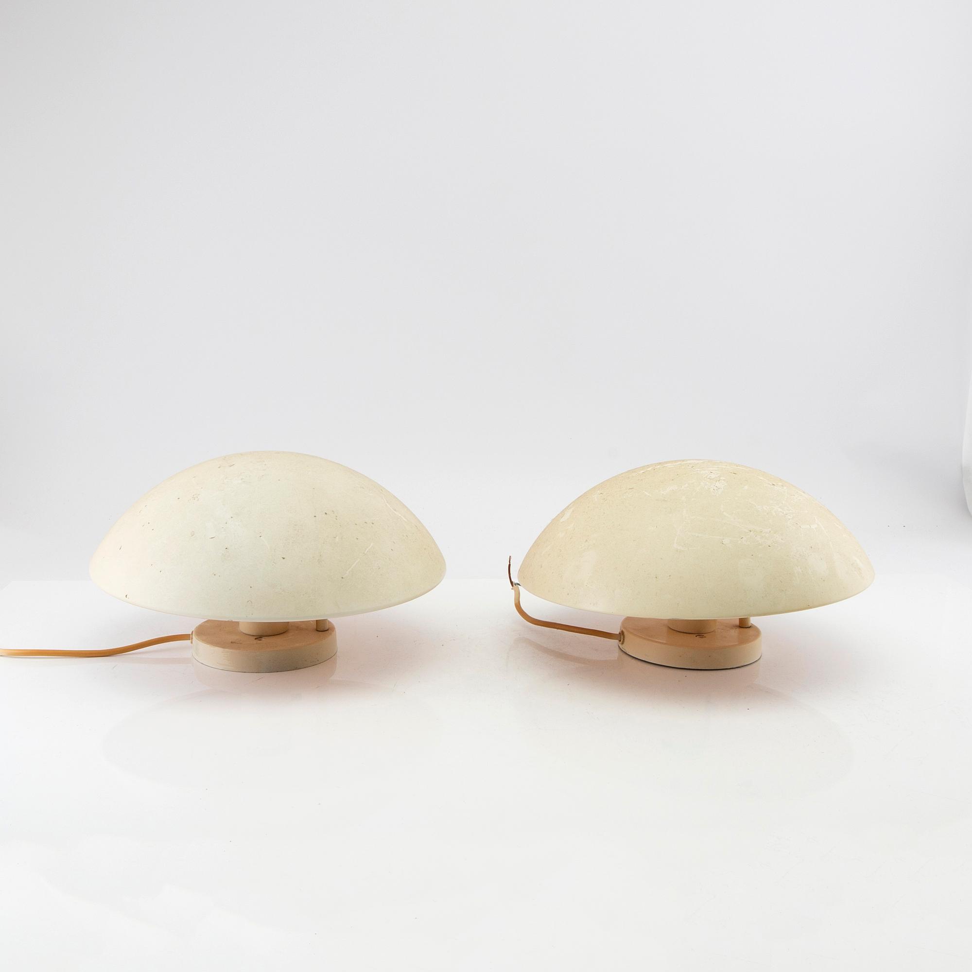 Louis Poulsen, vägglampor ett par modellnr 33058 Danmark sent 1900-tal.