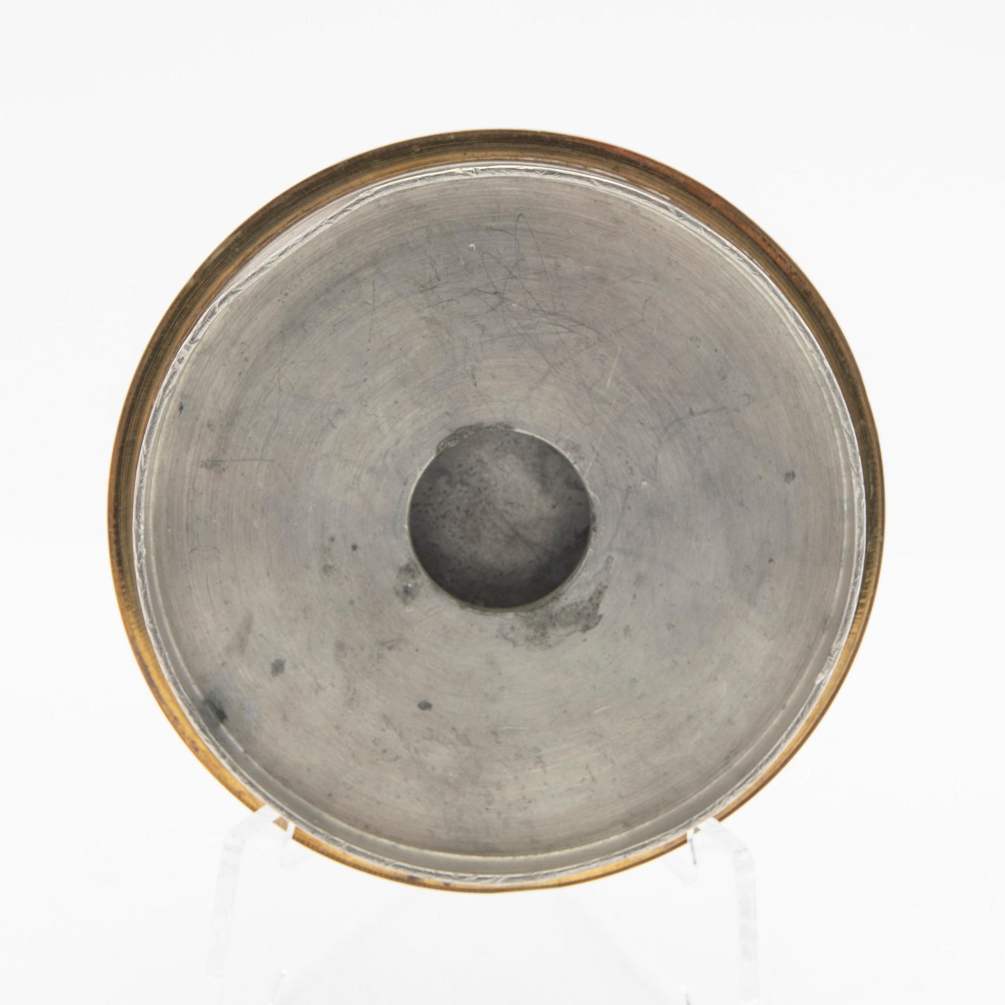 Estrid Ericson, tobacco box with lid, modell A2273, Firma Svenskt Tenn, Stockholm 1948.