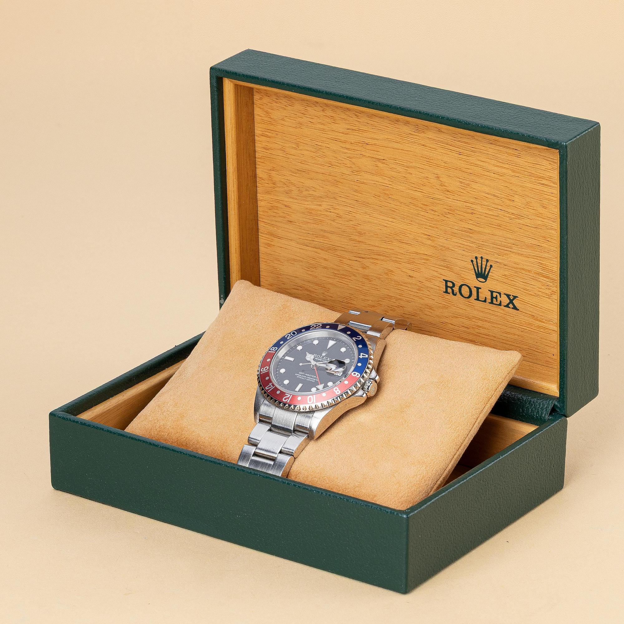 Rolex, GMT-Master II, "Pepsi", ca 2005.