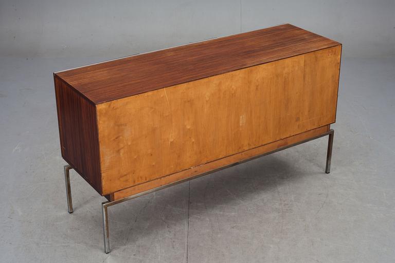 SIDEBOARD, 1900-talets mitt/andra hälft.