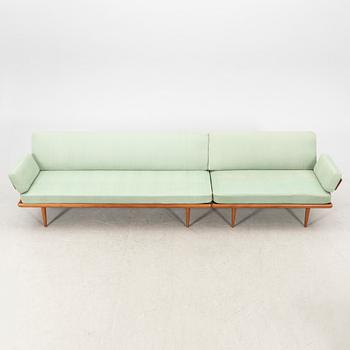 Peter Hvidt & Orla Mølgaard Nielsen, hörnsoffa med bord 3 dlr, "Minerva", France & Daverkosen Danmark 1950/1960-tal.