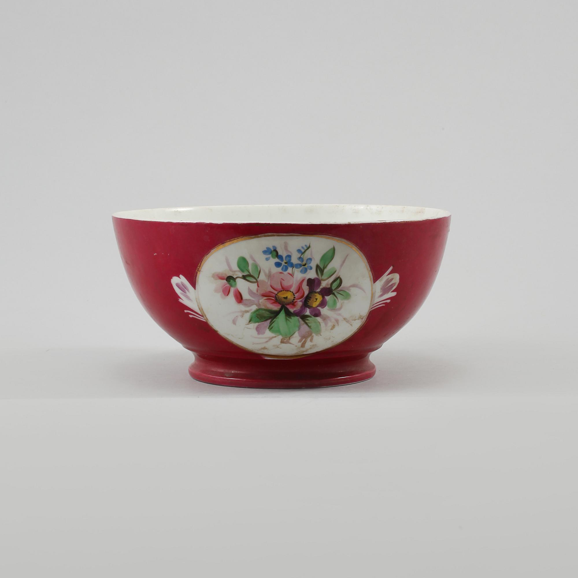 SKÅL, porslin, Gardner, Moskva, omkring år 1900.
