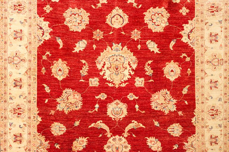 A Ziglar Design carpet, c. 295 x 210 cm.