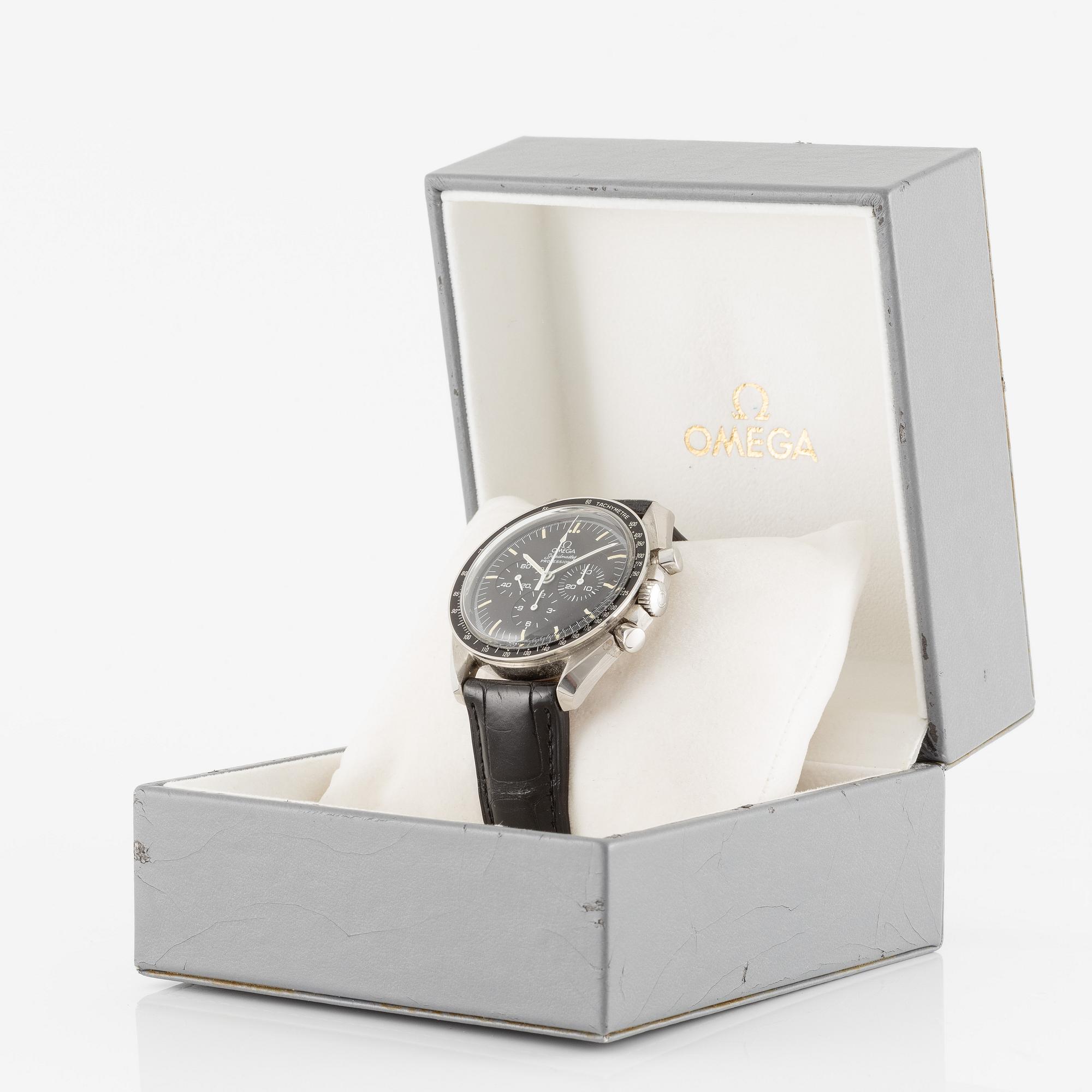Omega, Speedmaster Professional, Moonwatch, chronograph, wristwatch, 42 mm.