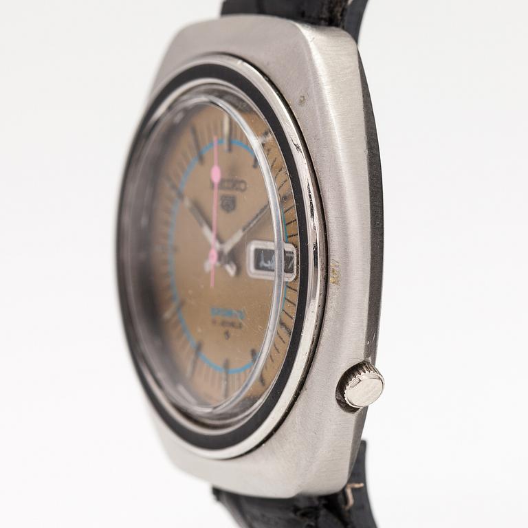 SEIKO, Sports, wristwatch, 41 mm.