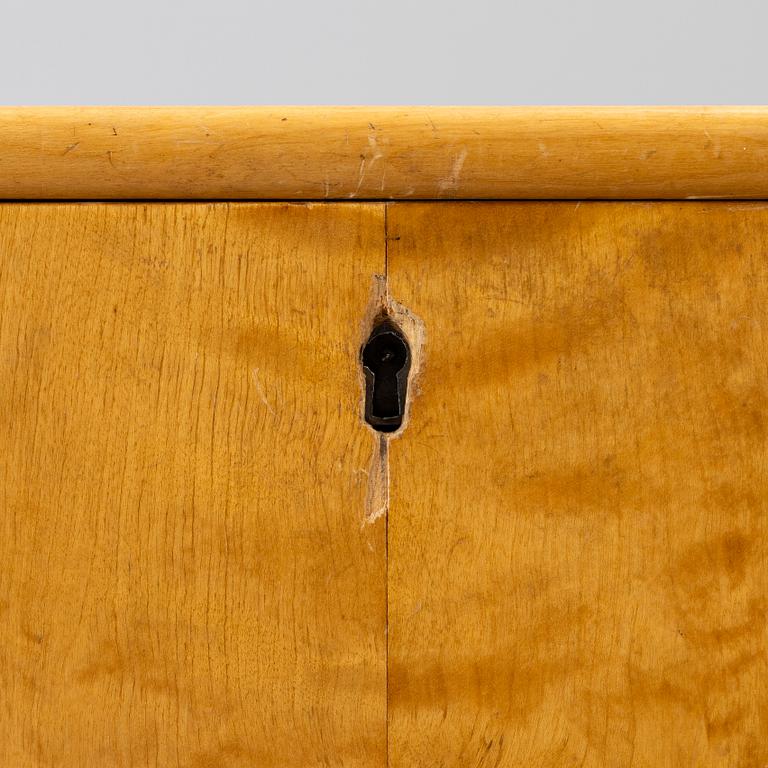 Axel Larsson, sideboard, modell 1219, Svenska Möbelfabrikerna, Bodafors, 1930-40-tal.