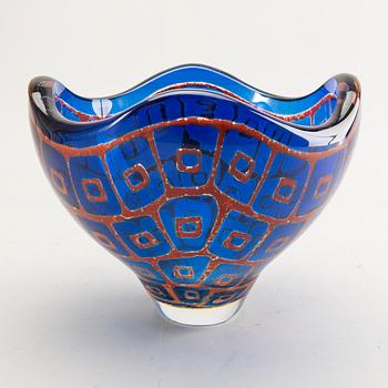 Sven Palmqvist, an Orrefors Ravenna signed 1989 glass bowl.