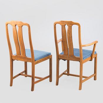 Carl Malmsten, 2 karmituolia sekä 6 tuolia, "Amabssadör", Åfors Möbelfabrik, 1900-luvun loppu.