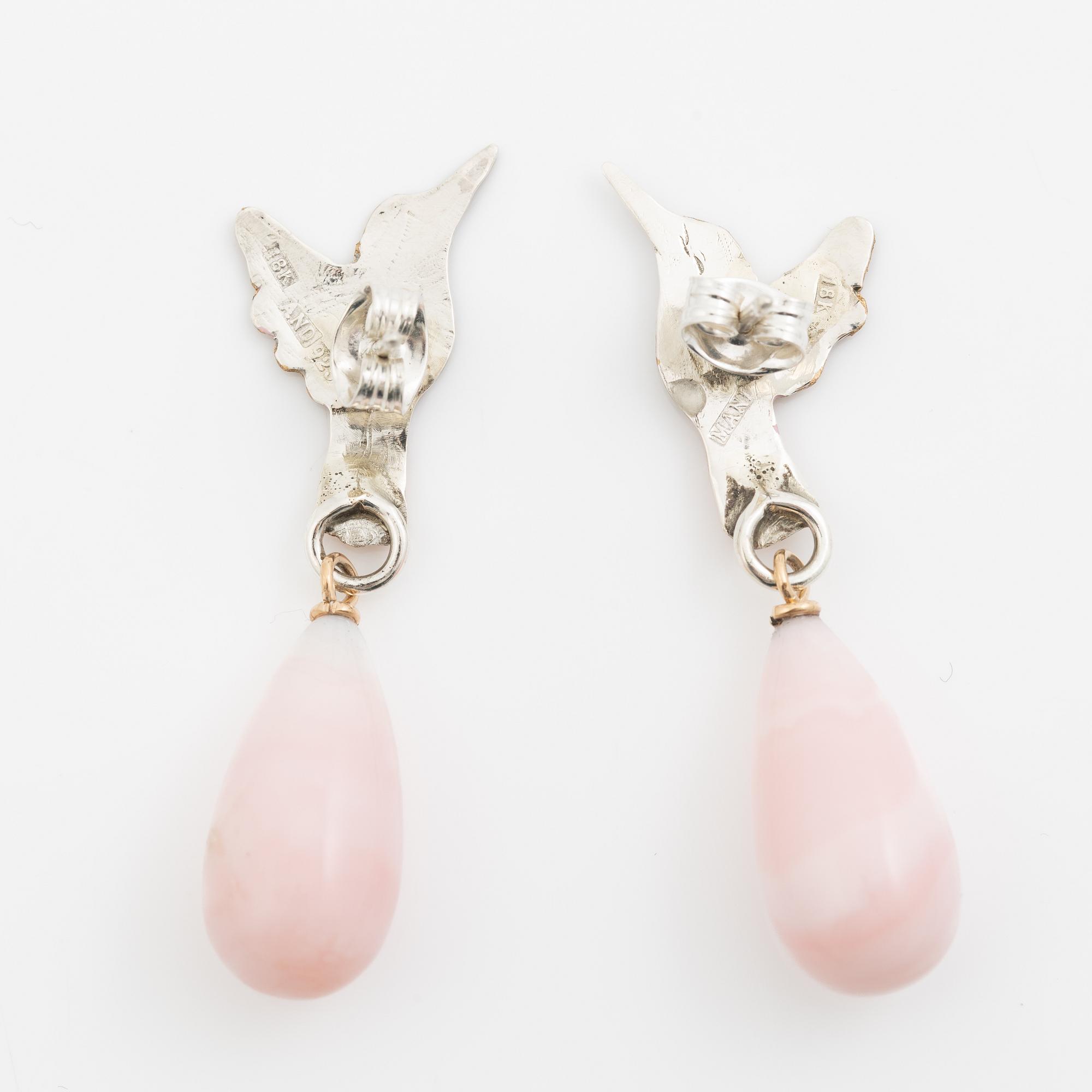 Earrings, Mandelstam, in the form of a hummingbird, silver and 18K gold, enamel and pink opals.