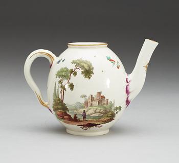A Frankenthal tea pot, 18th Century.