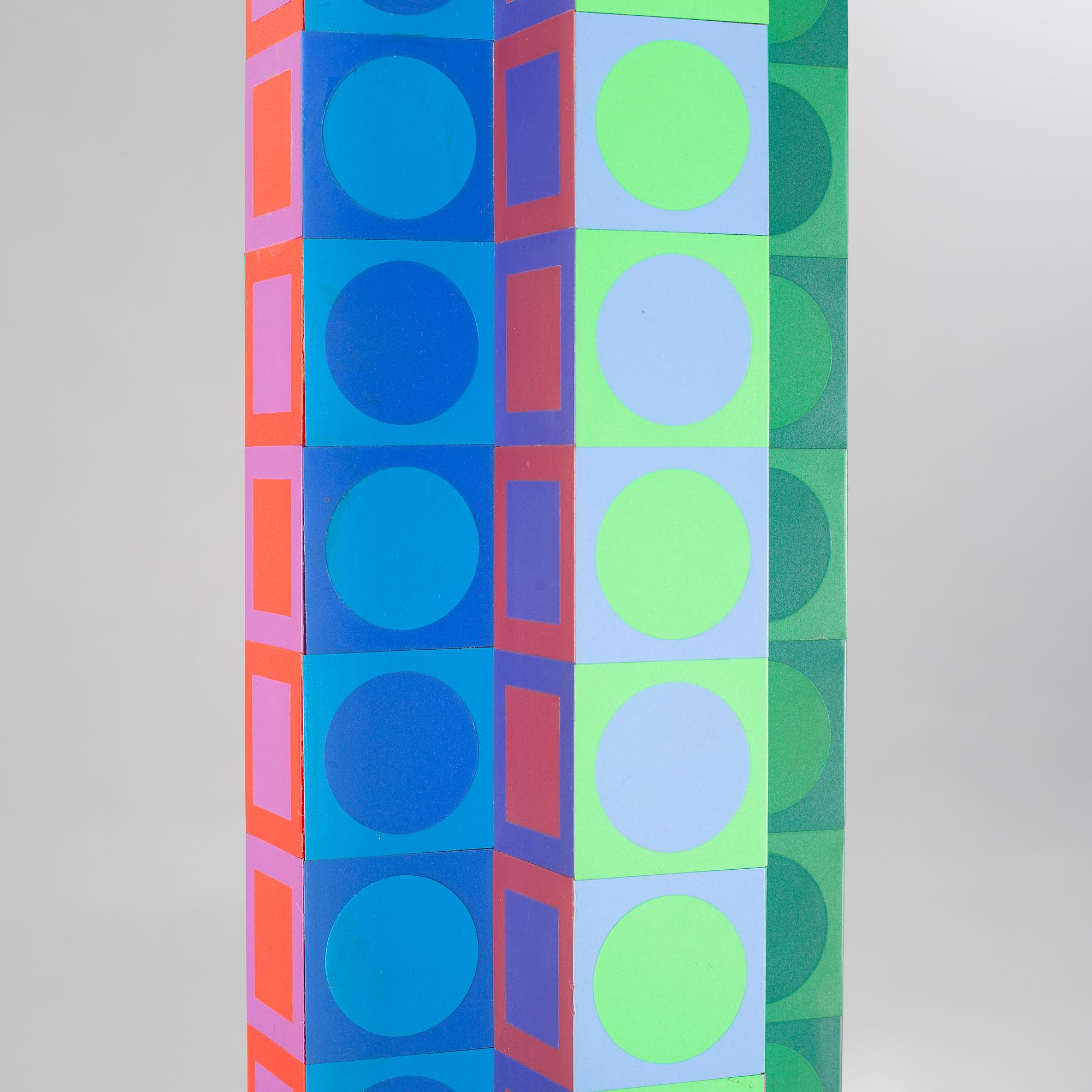 VICTOR VASARELY,