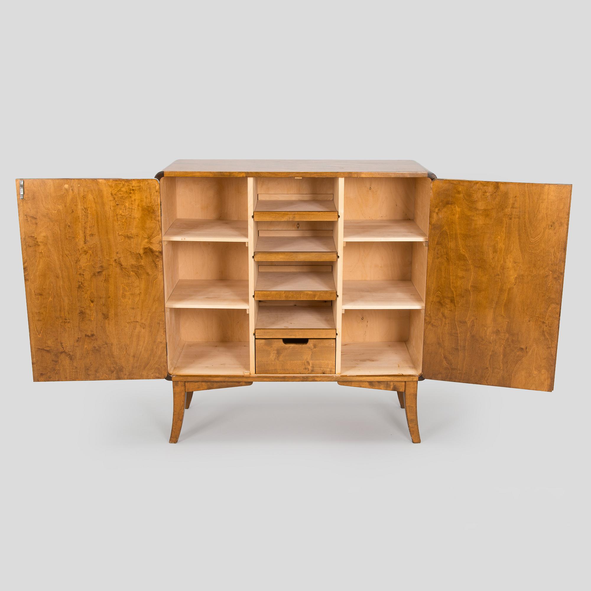 A 1940s cabinet, model 193, Asko Finland.