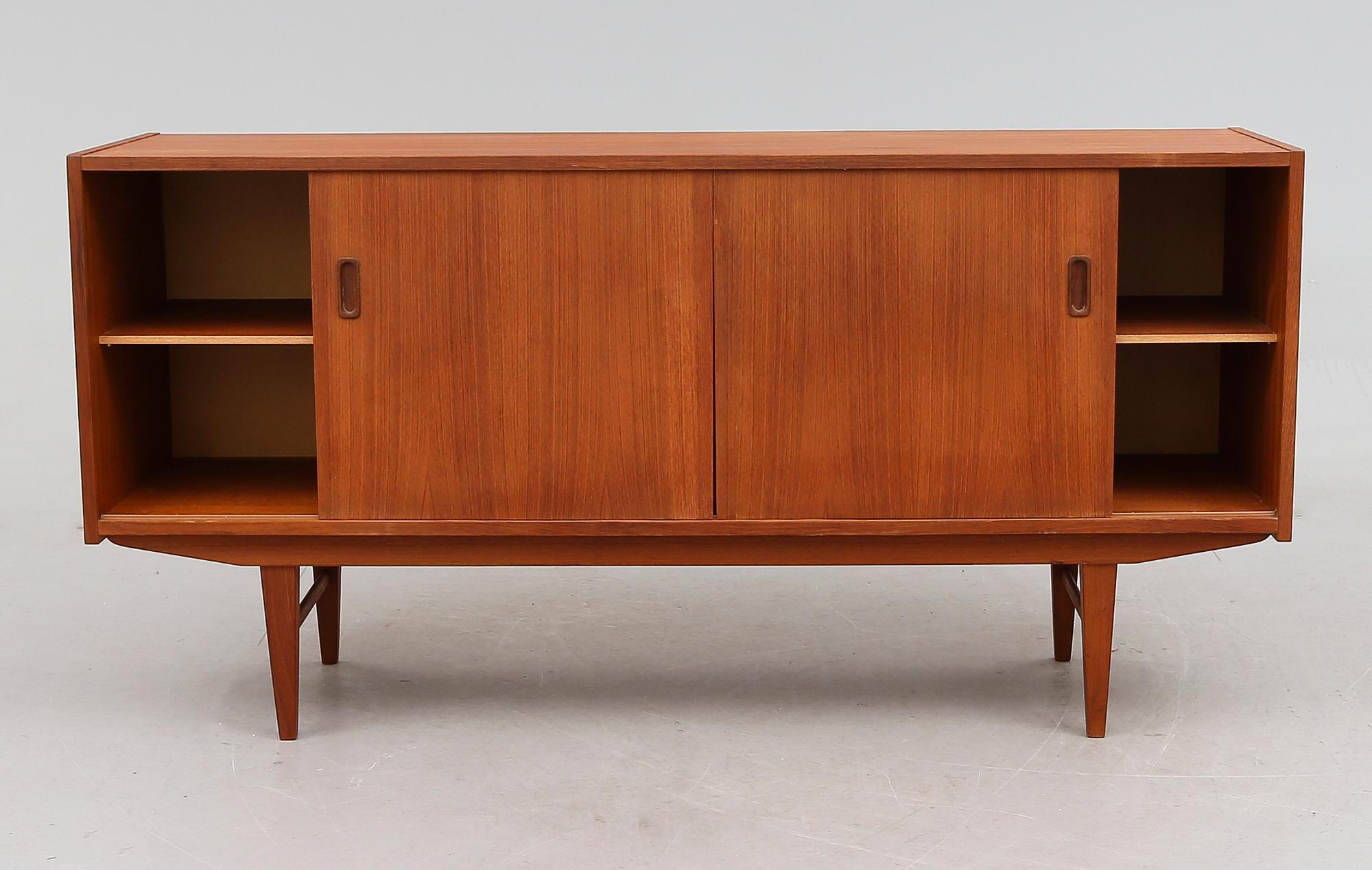 SIDEBOARD, 1900-talets andra hälft.