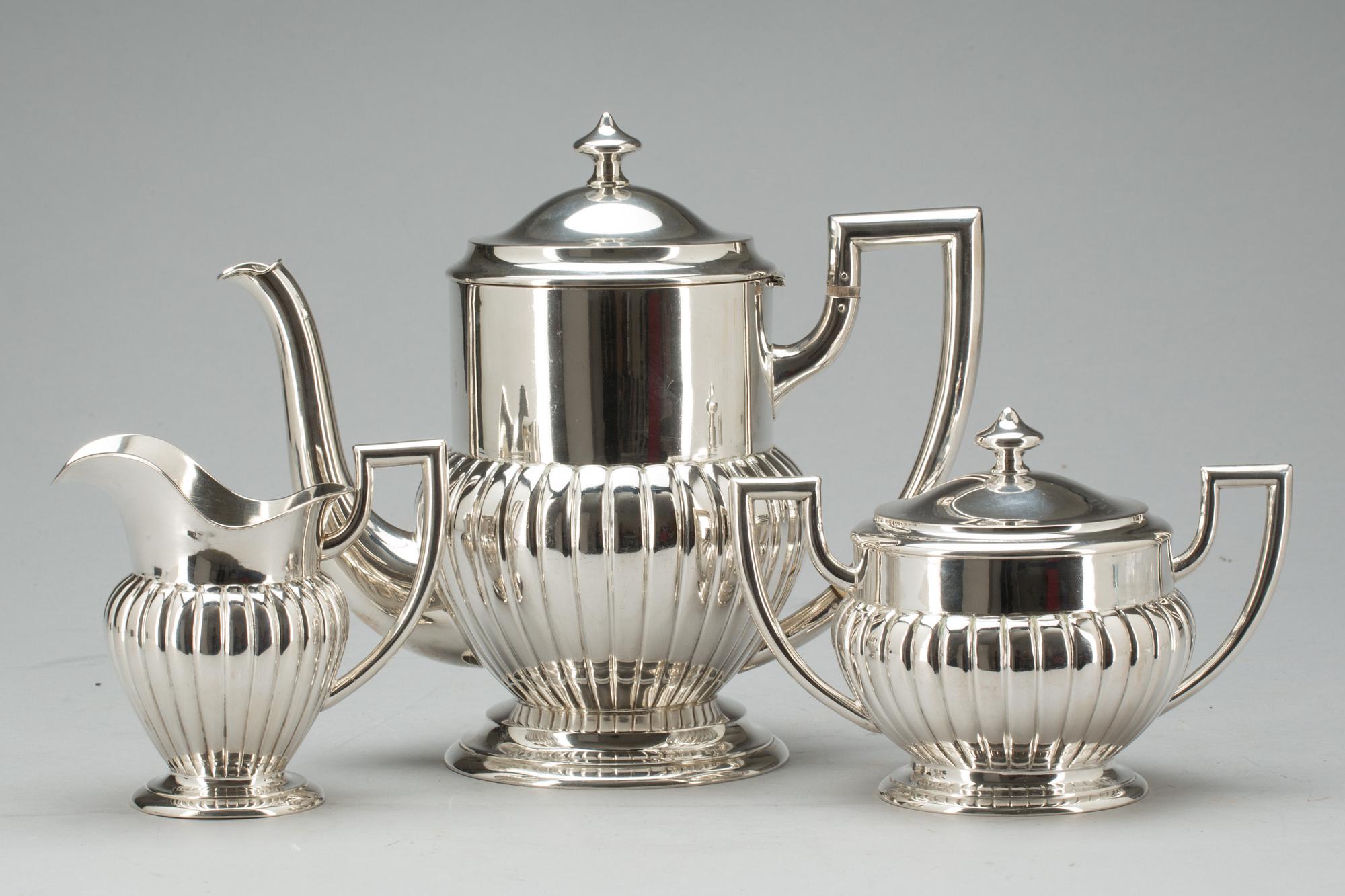 TESERVIS, 3 delar, silver, empirestil. Total vikt ca 1030 g.