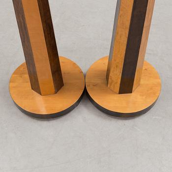 A PAIR OF ART DECO PEDESTALS.