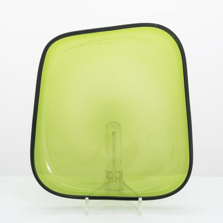 Alvar Aalto, lautanen, malli 3900-38, signeerattu Alvar Aalto Iittala. 1950-luku.