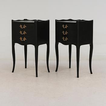 SÄNGBORD, 1 par, 1900-talets andra hälft.