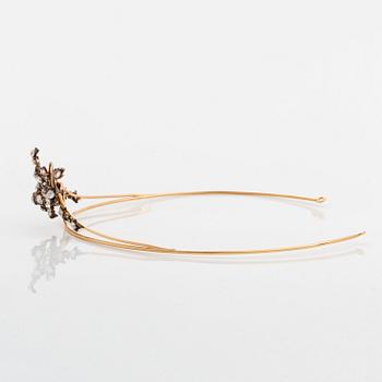 Diadem 18K guld och silver med gammalslipade diamanter.