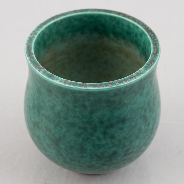 Wilhelm Kåge, a set of five 'Argenta' stoneware bowls, an ashtray and a vase, Gustavsberg.