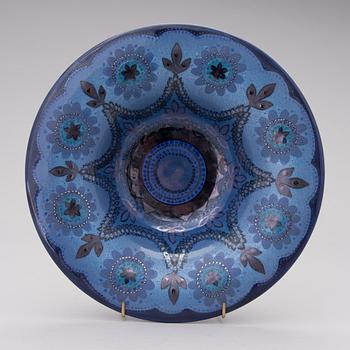 A Ceramic Bowl, signed HLA/LP, Arabia. - Bukowskis
