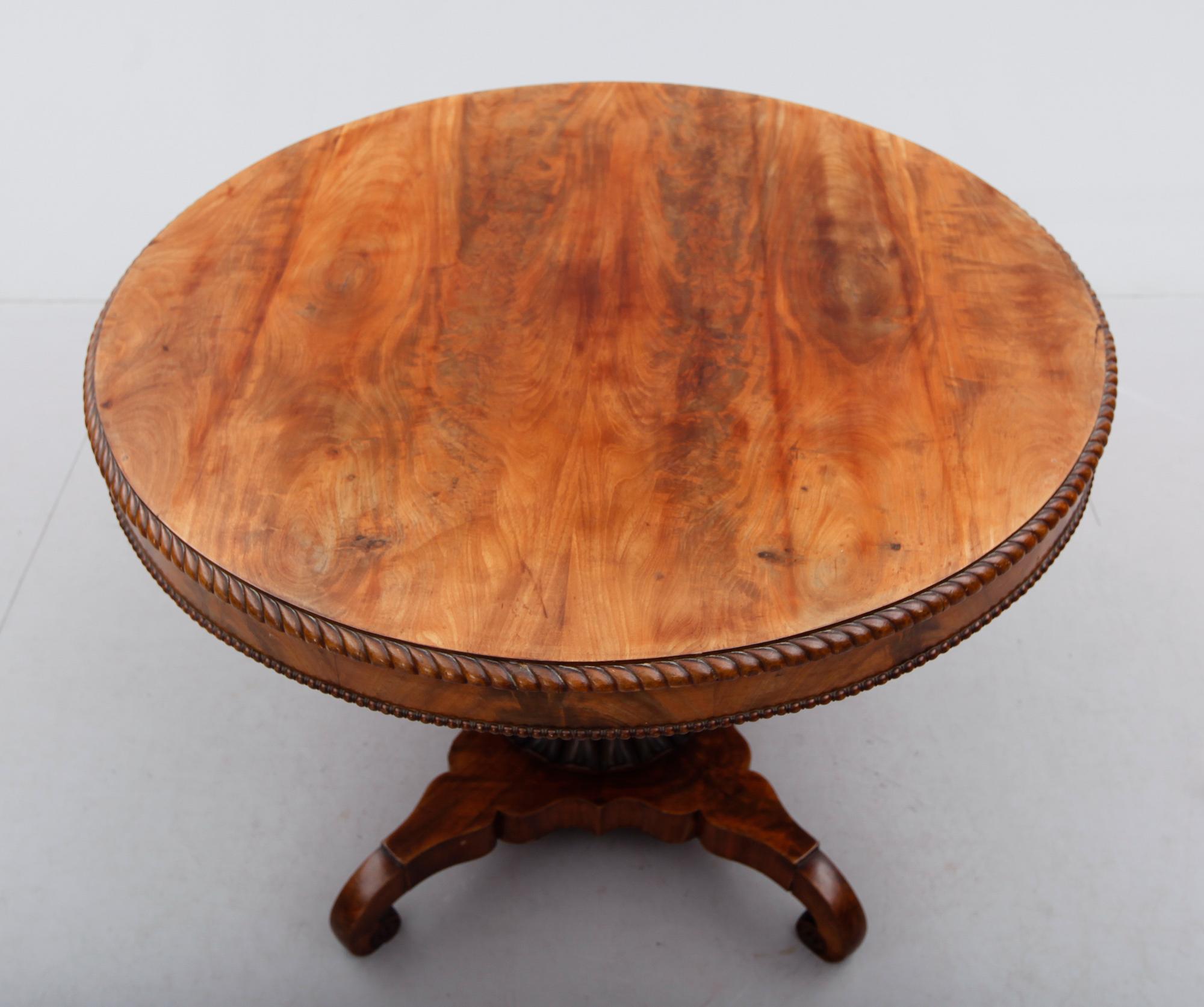 BORD, senempire, 1800-talets mitt.