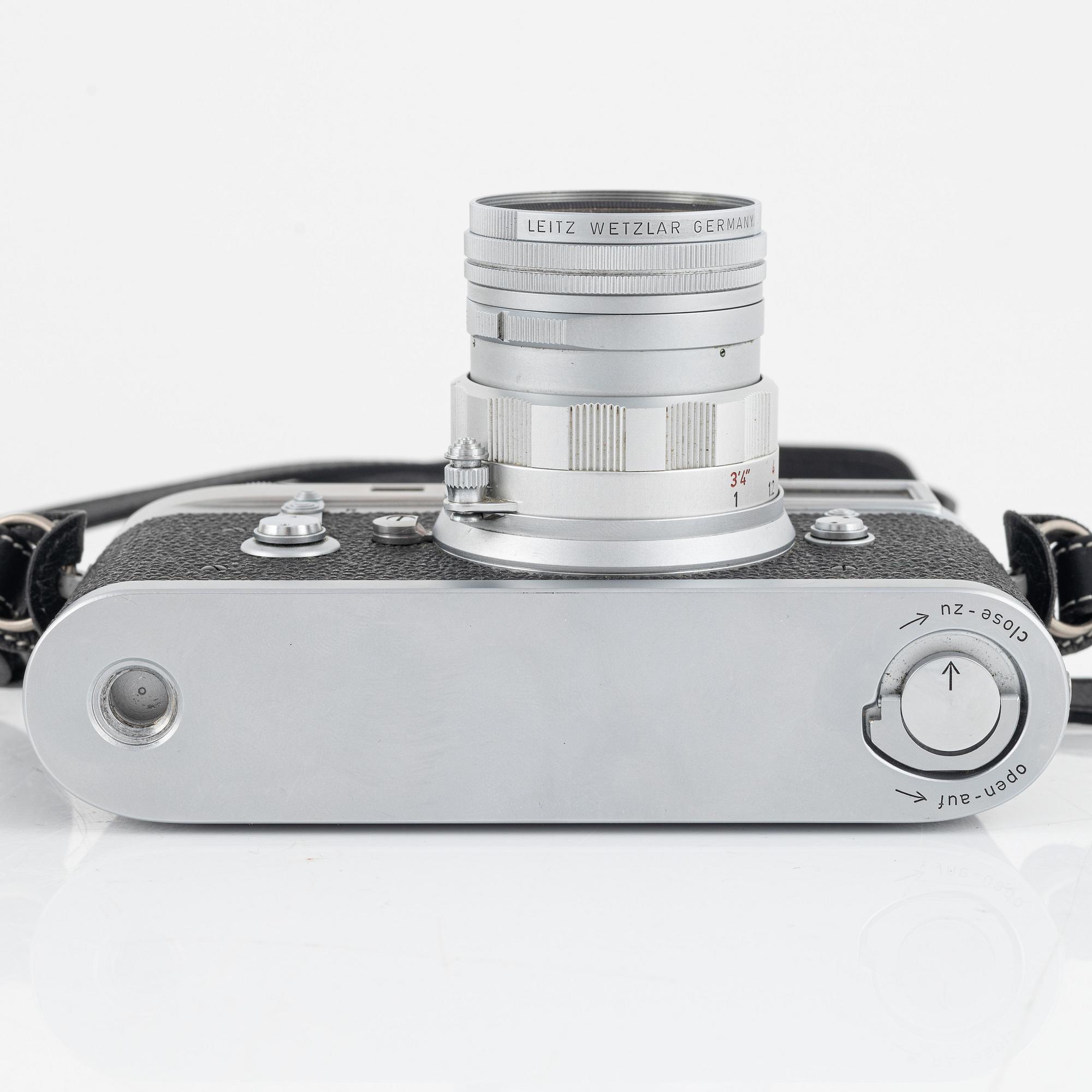 Leica M2, no. 1069931, 1963.