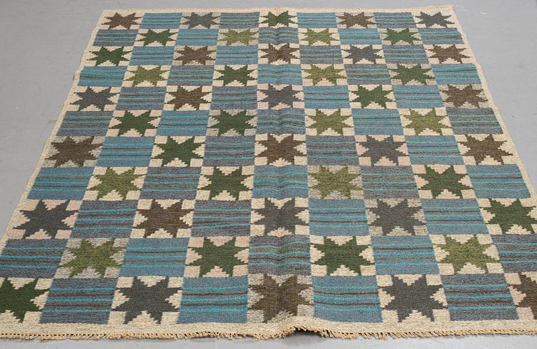 Matto, flat weave, ca 240 x 167-169,5 cm, Sweden around  the middle of the 20th century.