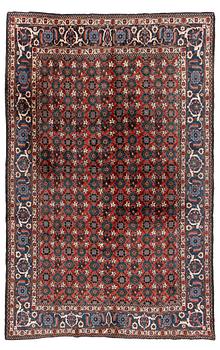 397. A semi-antique Veramin carpet, ca 315 x 201 cm.