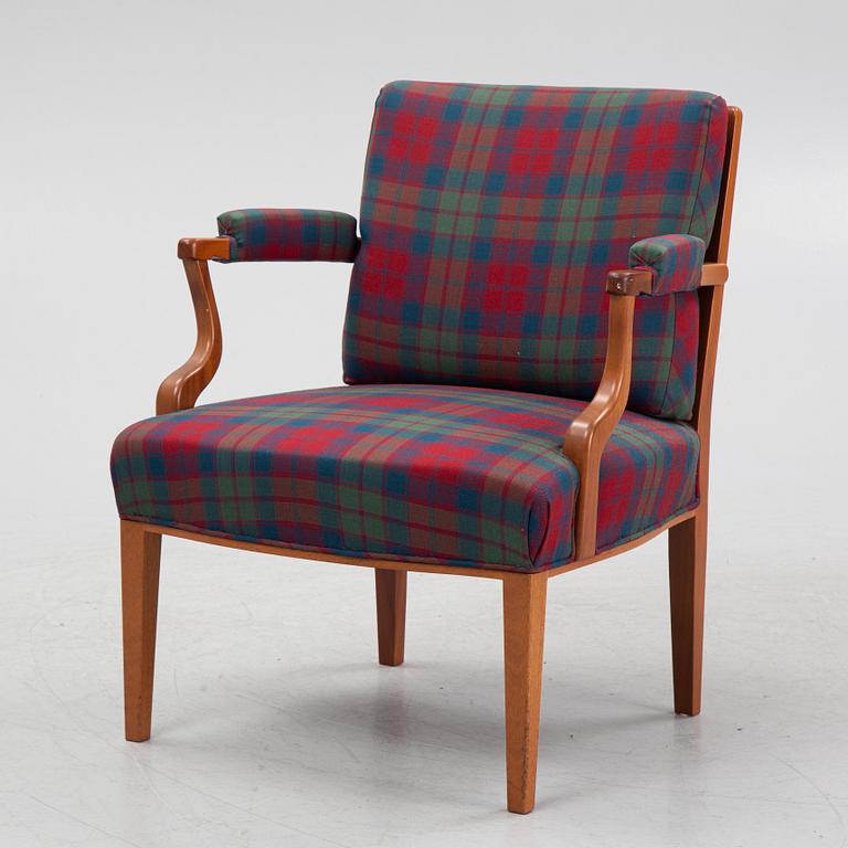 Josef Frank, karmstol, modell 969, Firma Svenskt Tenn.