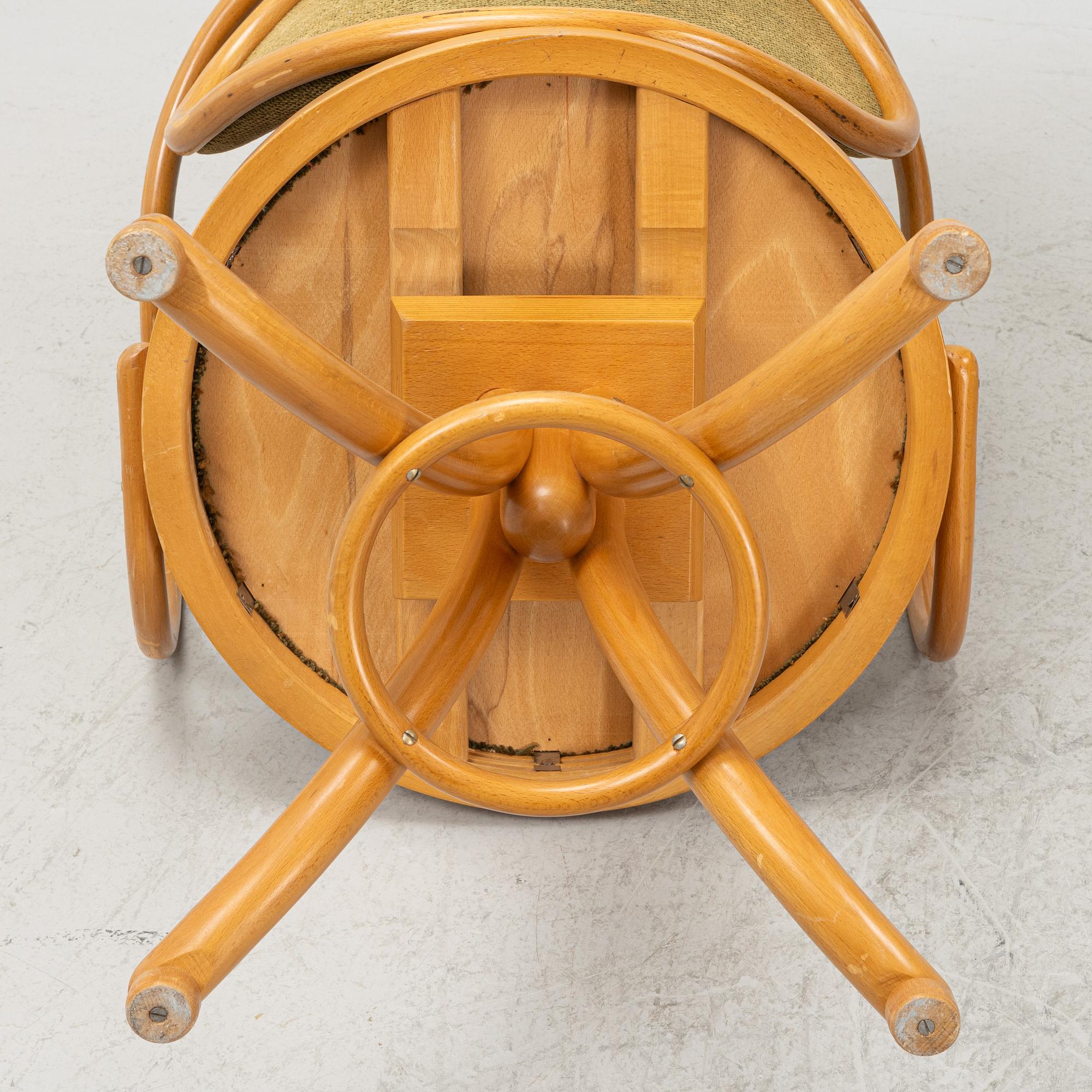 Four Thonet-style chairs, end of the 20th century.
