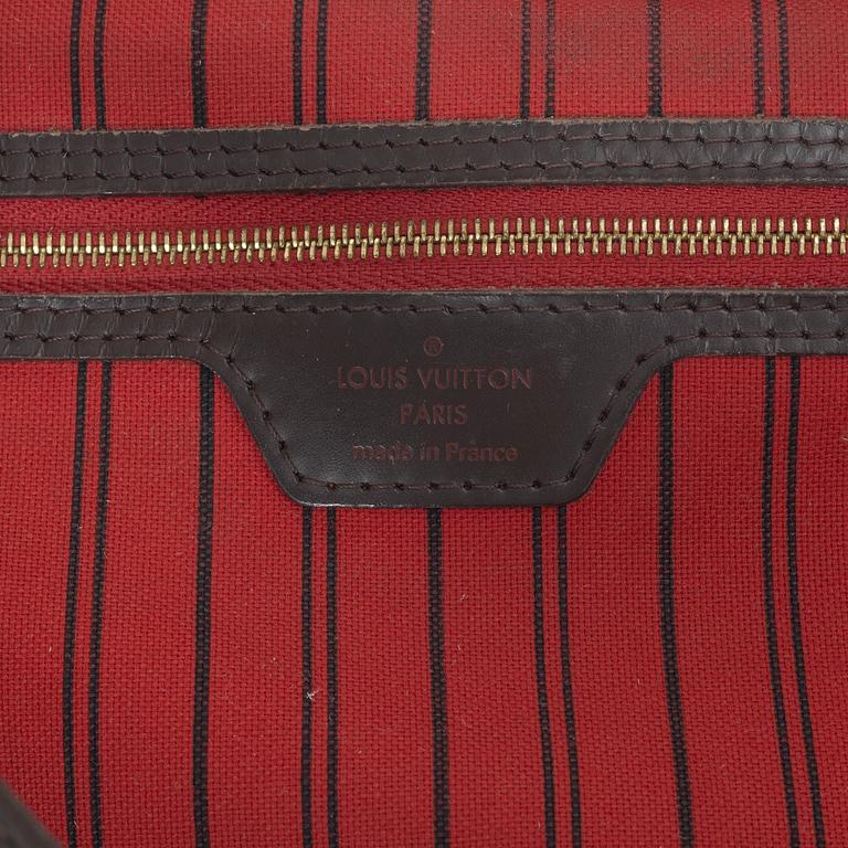 Louis Vuitton, a 'Delightful MM' handbag, 2016.