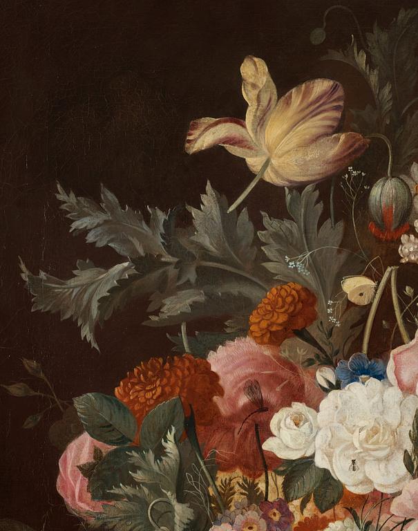 Jan van Os Tillskriven, Blomsterstilleben med gul fjäril och slända.