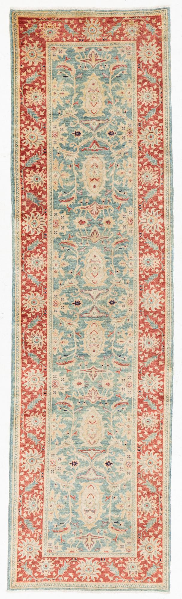 Gallerimatta, Ziegler design, ca 292 x 81 cm.