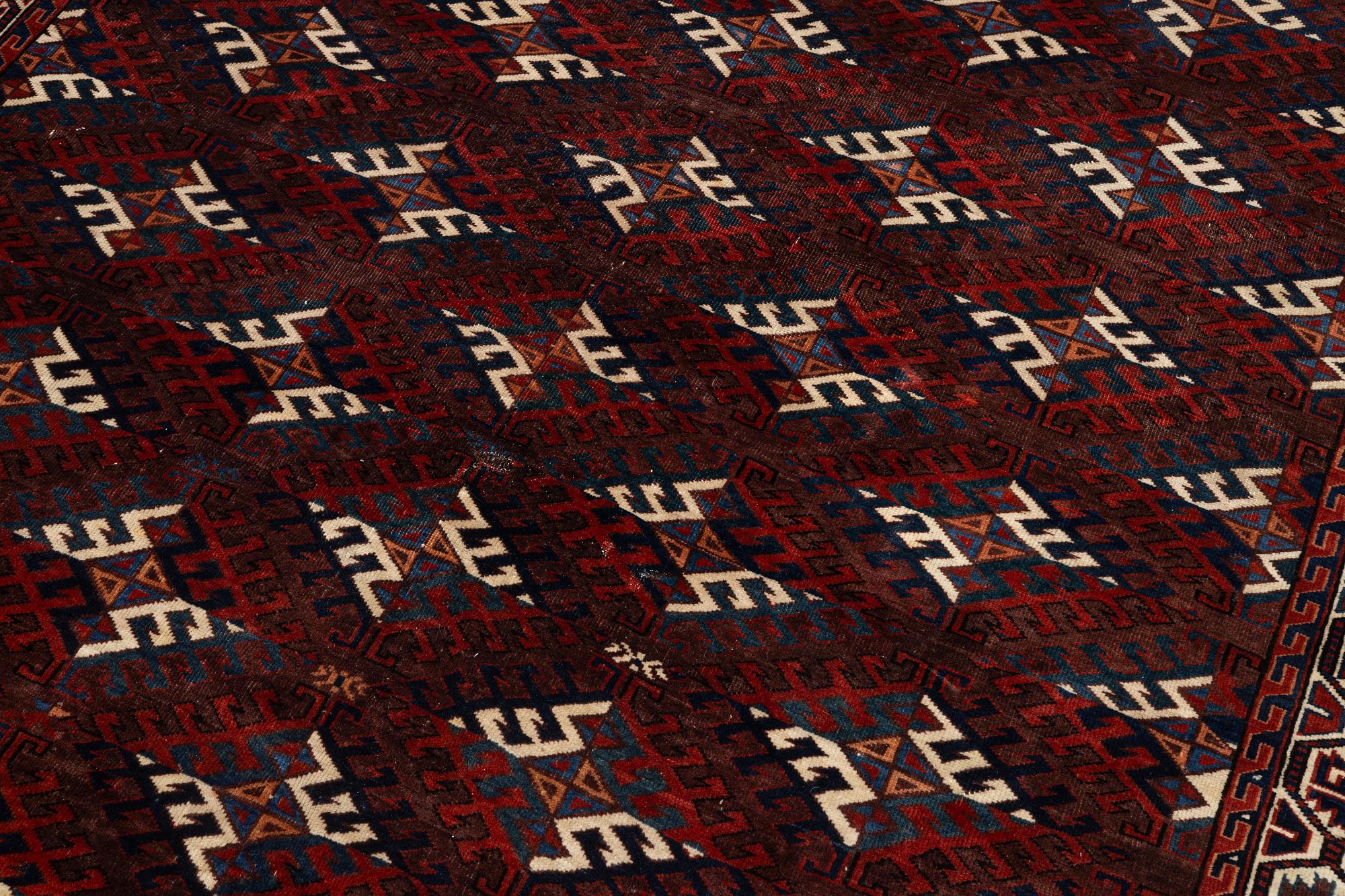 Carpet, Yomoud, antique, approx. 325 x 186 cm.