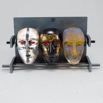 BERTIL VALLIEN, a glass and steel sculpture, Kosta Boda Limited Edition 100.