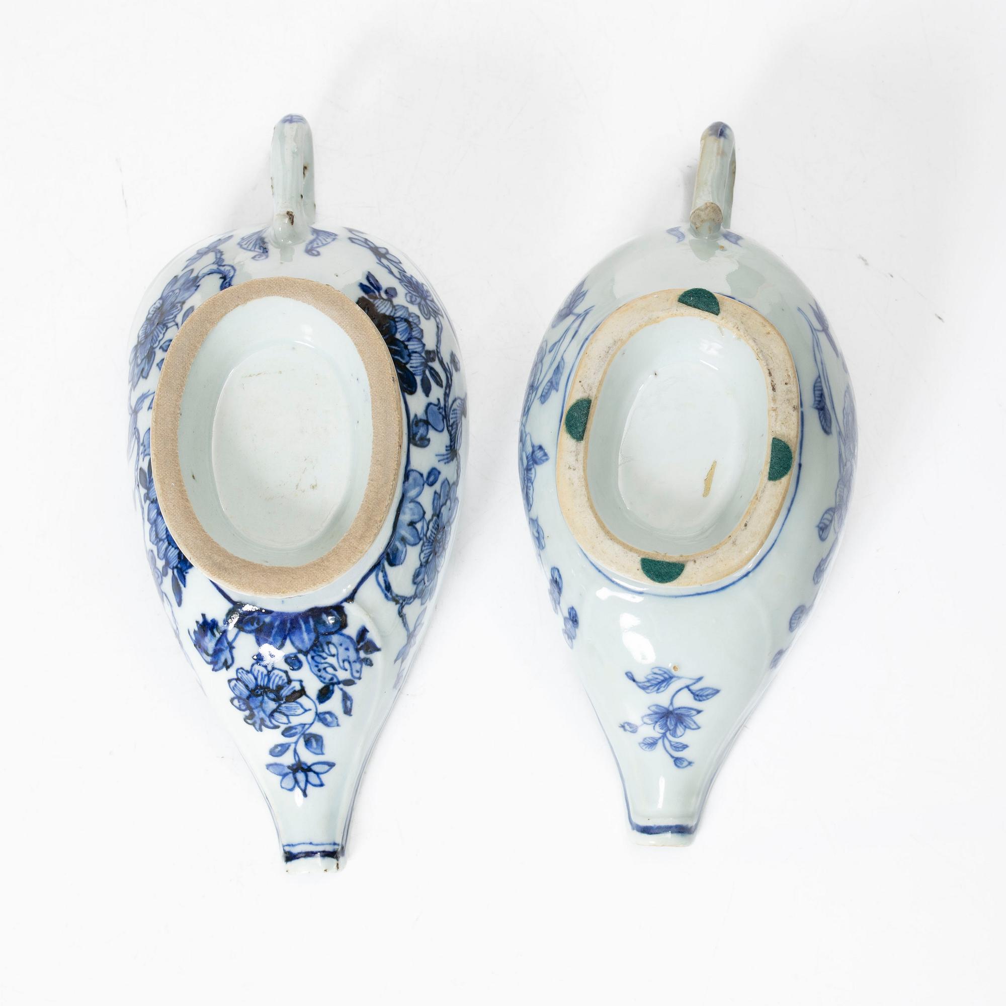 Såssnipor, två stycken, kompaniporslin. Qingdynastin, Qianlong (1736-95).