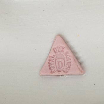 Figurin, porslin, Royal Dux, Tjeckoslovakien.