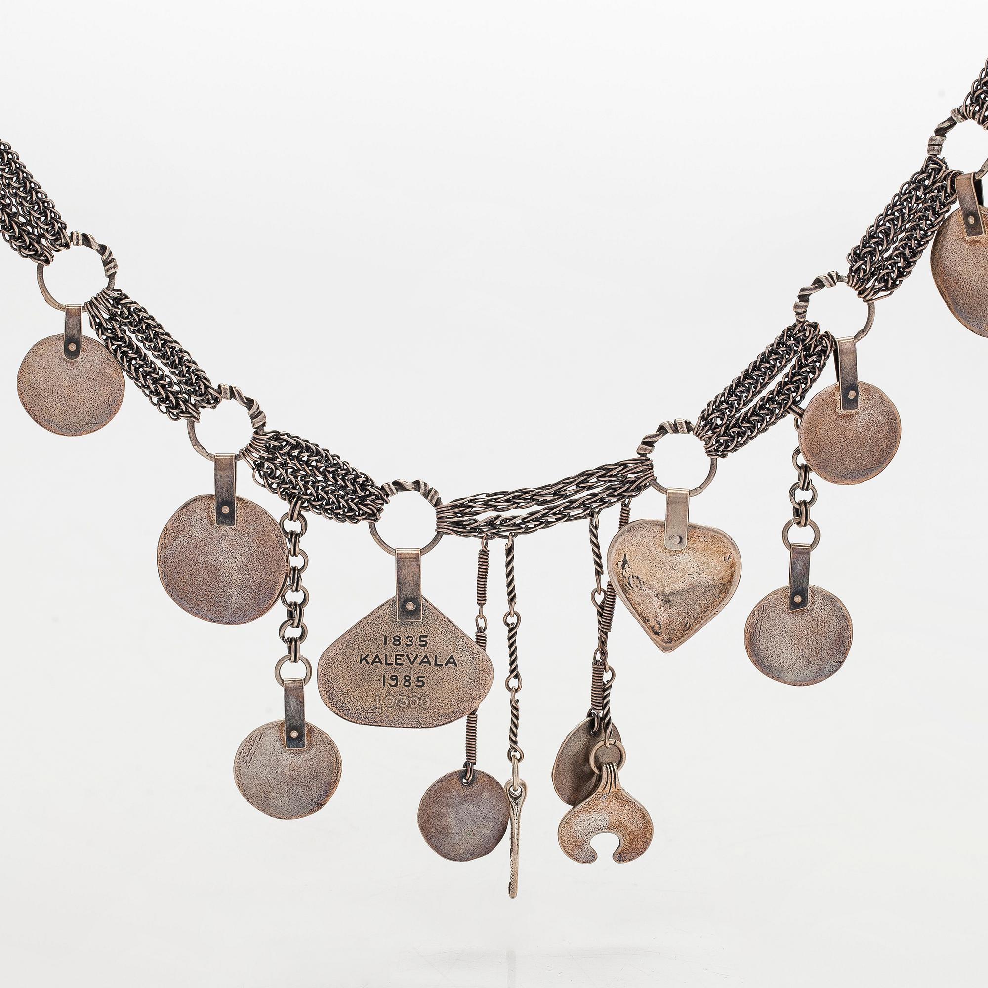 Kalevala Koru, A sterlingsilver jubilee collier for Kalevala's 150th anniversary by Kalevala Koru, Helsinki 1984.