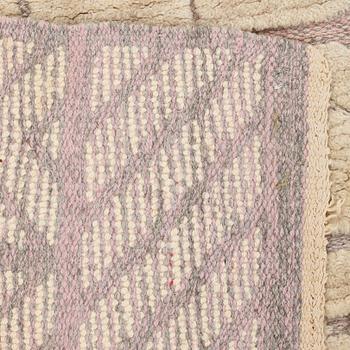 INGRID HELLMAN-KNAFVE , MATTO, "Haga", knotted pile in relief, ca 215 x 125,5 cm, signed IHK (Ingrid Hellman-Knafve), Sweden the 1950'-60's.