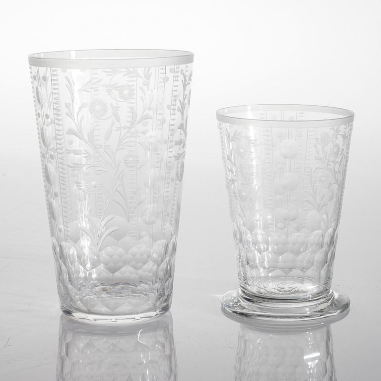 100 glasses, 20th century.