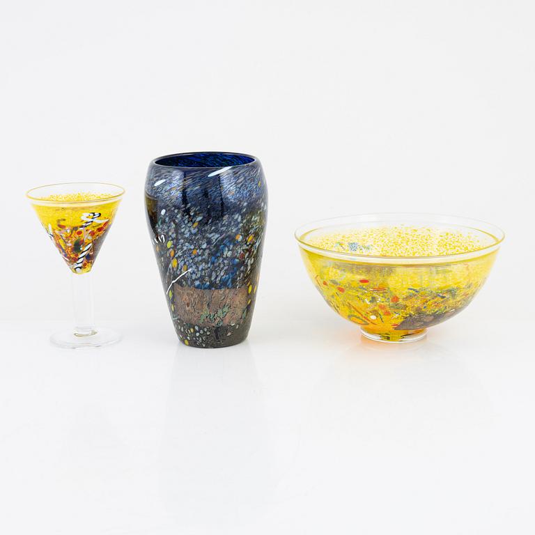 Bertil Vallien, a vase, a glass goblet and a bowl, Kosta Boda.