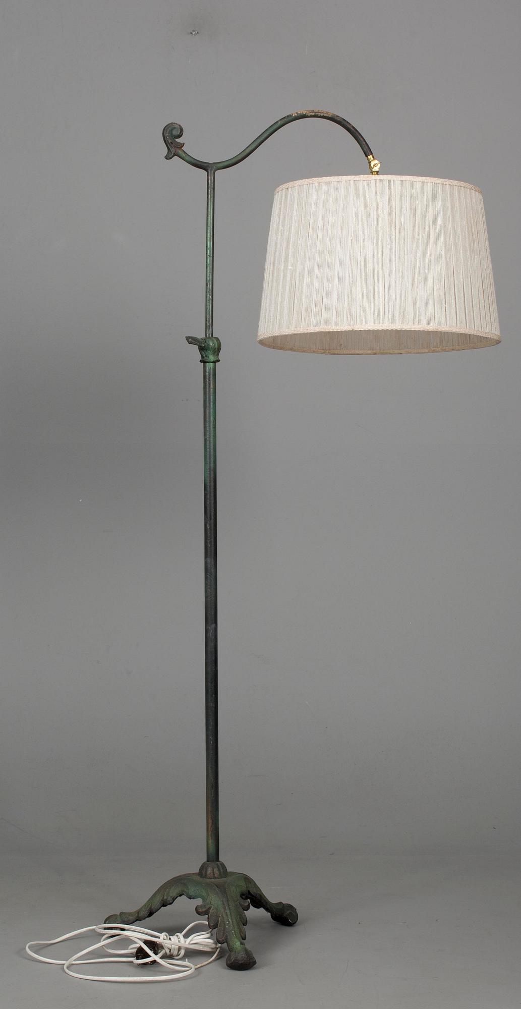 GOLVLAMPA, gjutjärn, 1930-tal.