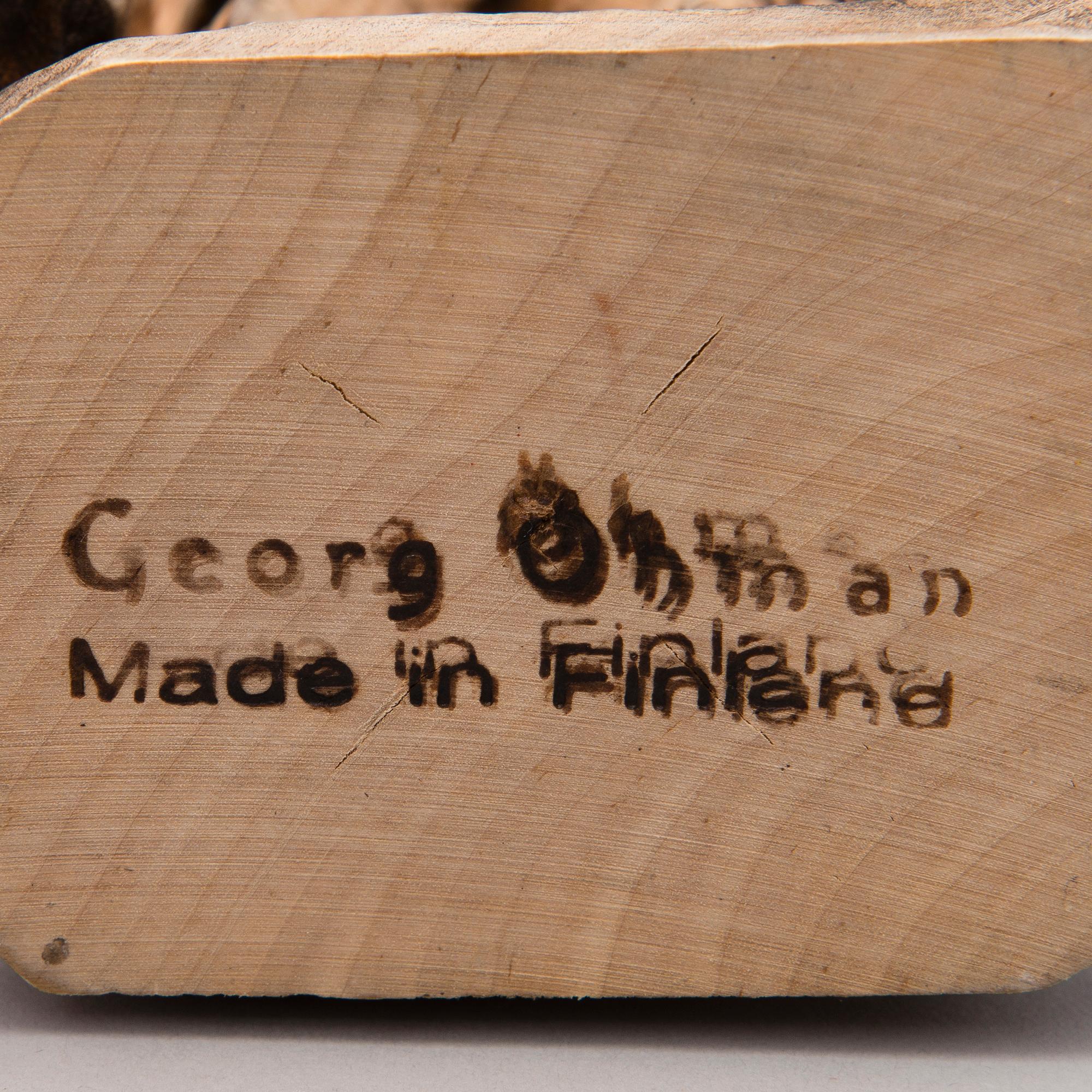 GEORG ÖHMAN, Puuveistoksia, 2 kpl, leimasigneerattu.