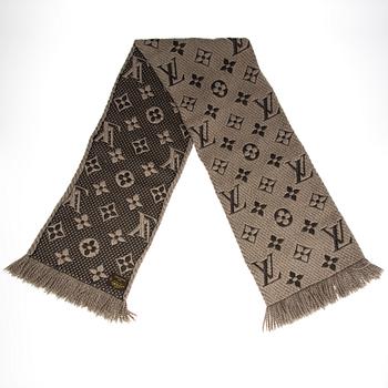 HALSDUK, Louis Vuitton.