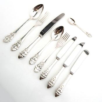 Bestick 89 dlr Jugend 1900-talets början märkta AE&Co nysilver.