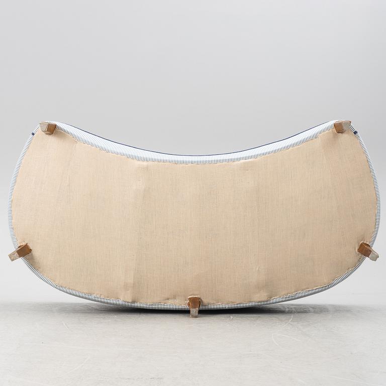 Sofa Swedish modern, first half of the 20th century.