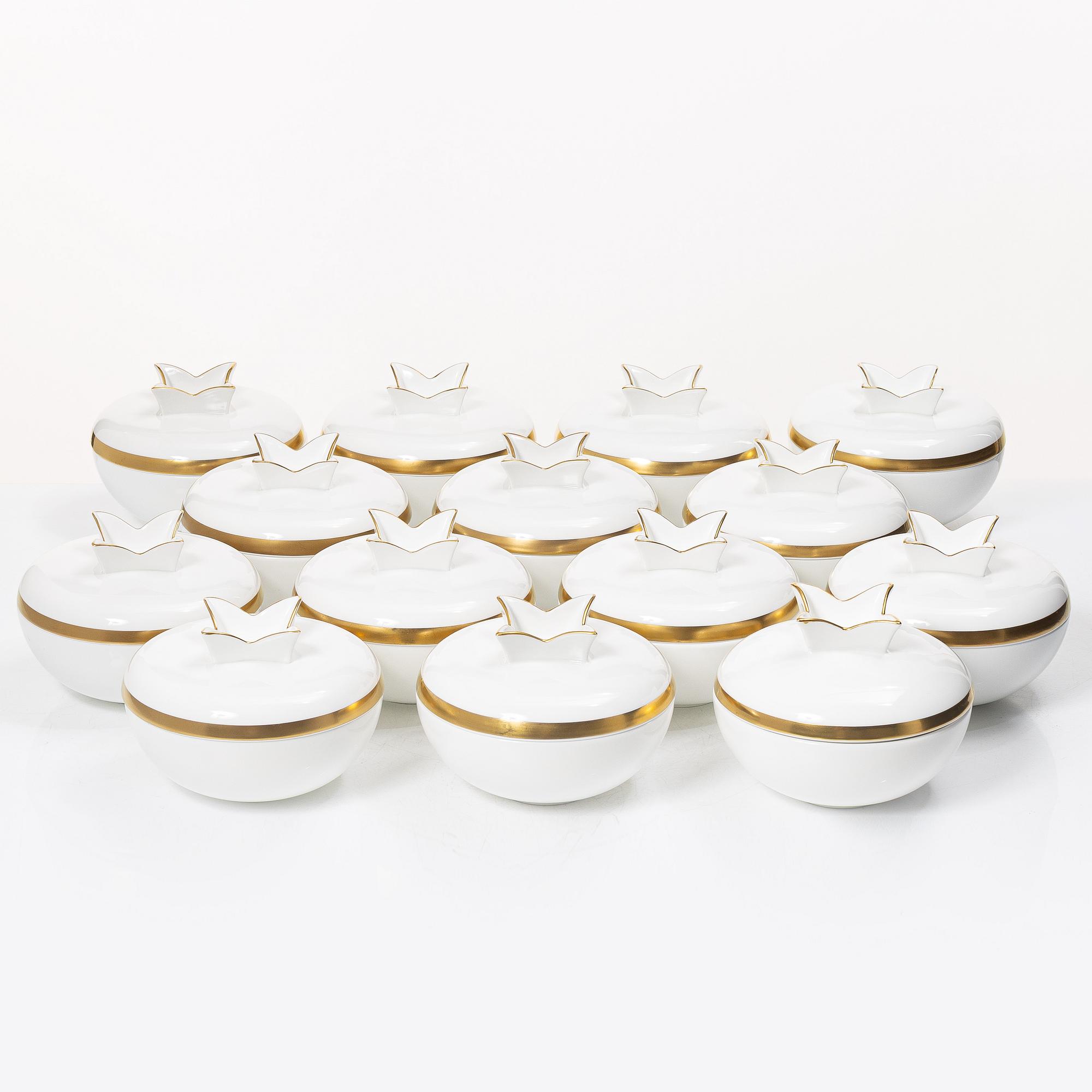 Karin Björquist, Bowls with lids, 14 pcs, porcelain, "Nobel" Rörstrand.
