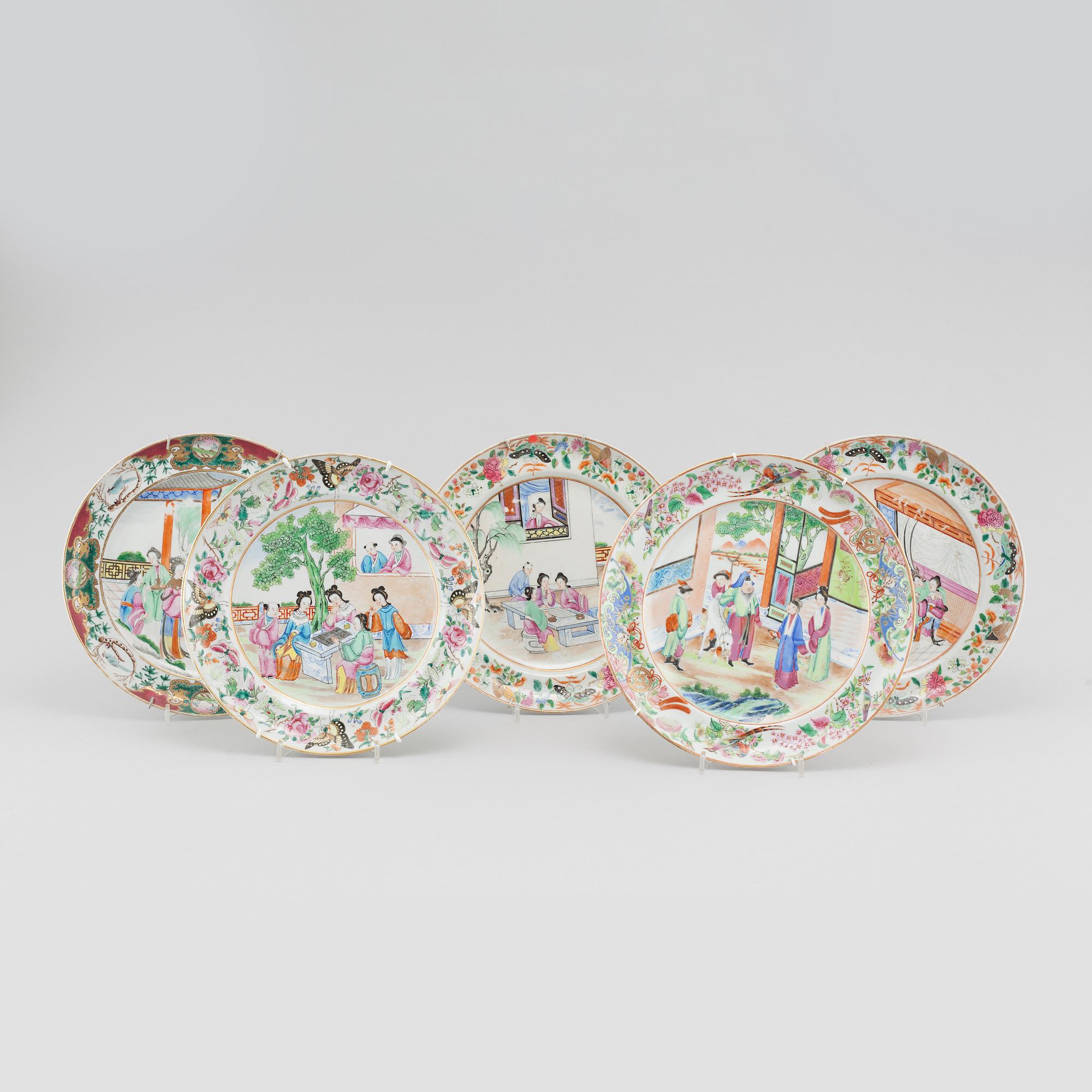 A set of ten different Chinese Kanton porcelain plates, 19th century.