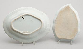 FAT, 2 st, porslin, Kina, Qianlong 1736-1795.